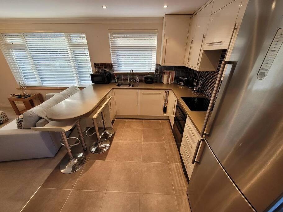 Bungalow A Few Minutes From The Sea. Mumbles Extérieur photo